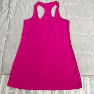 Lululemon tank size 6